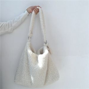 Bags Artificial Lamb Wool Women Shoulder Bags Luxury Design Faux Fur Ladies White Handbags Female Messenger Bag Large Casual Tote