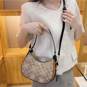 C Designer Bag Fashion Handbag Tote Bag Wallet Leather Messenger Shoulder Carrying Handbag Womens Bags Brand C Letter Crossbody