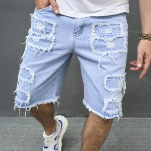 Sommarmän Stylish Ripped Patch Spliced ​​Denim Shorts Solid rak Casual Man Beach Jean Pants 240412