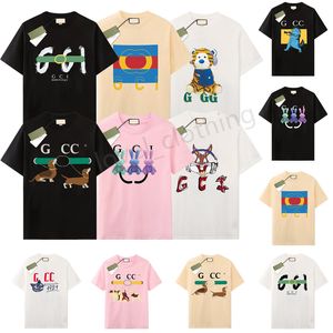 メンズTシャツデザイナーTシャツメンズとレディースTシャツファッションレタープリント漫画グラフィックティーラウンドネック黒と白の半袖TシャツMen Tシャツ