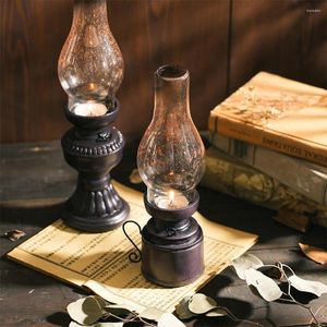 Titulares de velas Resina criativa Lâmpada de querosene Retro Titular Vintage Candlestick Decoração de casa Cabinet Desktop Glass Cover Gift de Natal