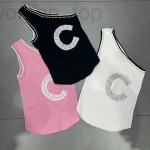 여성용 탱크 Camis Designer 2024 Spring/Summer New Letter 비스듬한 어깨 어깨가 매달린 슬림 한 탱크 탑, 유명인 디자인 감각 A24Y