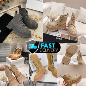 2024 Designerstövlar Populära trendiga kvinnor Korta booties Ankel Boot Luxury Soles Womens Party Heel Storlek 35-40 Vandring Desert SMFK GAI