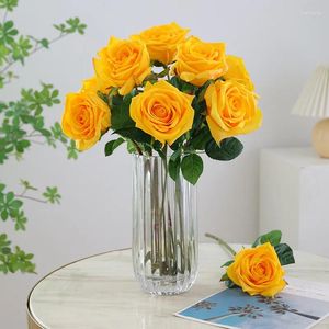 Dekorative Blumen 7pc Single Branch Feuchtigkeitsspenstige Real Touch Rose Künstliche Blume Home Display Dekoration Mariage Fake Floreskranz