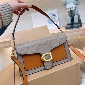 Womens Man Taby Designer väskor Luxury Tote Handbag Real Leather Baguette Shoulder Bag Mirror Quality Square Crossbody Satchel Hobo Fashion Bag 240215