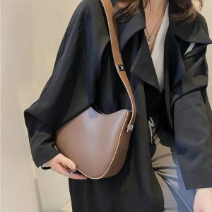 Hobos Shoulder Bag for Women PU Leather Black Shopper Bags Large Capacity Travel Commute Handbags and Purse Female Armpit Hobo Bag