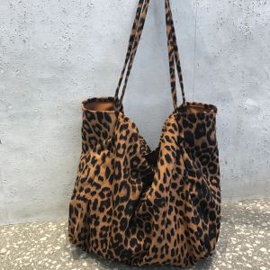 Bags Women Soft Leopard Print Tote Handbag Girls New Casual Big Capacity Shoulder Messenger Bag Large Eco Shopping Gift Bag Bolsa