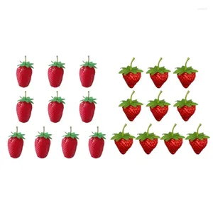 Dekoracja imprezy 10pcs Realistyczne symulacje sztucznej truskawki model owoc