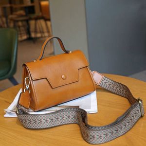 Tanned Vegetable Womens Bag Fashionable and Versatile Trendy Summer Casual Shoulder Crossbody Top Layer Cowhide Square Motorcycle