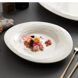 Plates White Water Texture Special-shaped Dinner Plate Ceramic High Quality El Dishes Home Dessert Irregular Cutlery