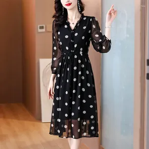 Casual Dresses Spring Women's Black Dot Printed Silk Dress Large Loose Waist Over Knee Long Elegant Party Vestidos