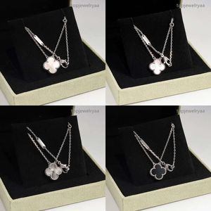 Four-leaf Fashion Clover Designer Jewelry Necklace Pendant Mother-of-pearl Stainless Steel Plated 18-karat Gold Gift Party Jewelry