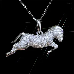 Hänge halsband söt ponny födelsedag närvarande kvinnor halsband inlagd kristall zirkonsten mode häst smycken grossist lots