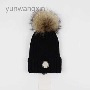 Womens Designer Winter Pompoms Beanie Knitted Woolen Hat Women Chunky Knit Thick Warm Faux Fur Pom Beanies Hats Female Bonnet Pompon Beanie Skull Caps 9colors