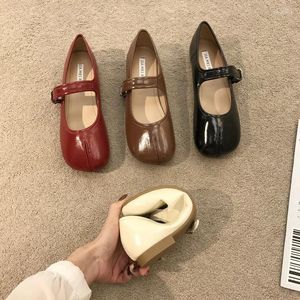 Casual Shoes Round Head Evening Wine Red Gentle Soft Sole Mary Jane Single Shoe Women's 2024 Spring and Autumn Season grunt mun