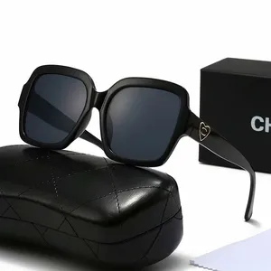 2024 New Fashion Designer Sunglasses Top Luxury Rectangle Sunglasses for Women Men Vintage Square Polygon Thick Frame Nude Sunnies Unisex Sunglasses with Box