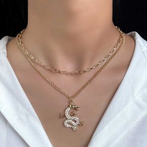 Pendant Necklaces New Simple Cute Crystal Dragon Chain Choker Necklace For Women Golden Butterfly Letter Multilayer Necklace Set Bohemia Y240420