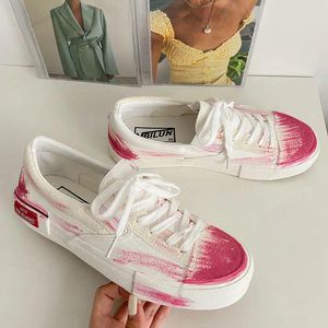 Lässige Schuhe Frauen mit niedriger rosa Leinwand Rock Frauenschuhkoreanische Routine -Baumwoll -Frühling anbieten Schuhangebot 39 Preis A.