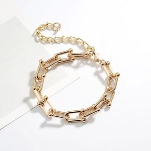 Classic Fashion Bracelet Men's and Women's Charm Bracelet Unisex Designer Bracelet Jewelry Women's Classic Chain