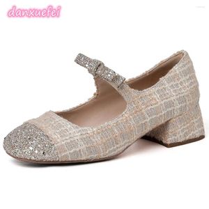 Sıradan Ayakkabı Danxuefei Kadın Kumaş Slip-On Mary Janes Pompalar Tatlı Bowtie Kore tarzı Sequin Zarif Bayanlar Toe Toe Kadın Satış