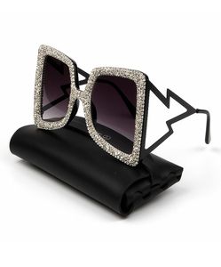 Oversize Sunglasses Women Big Wide Temple Bling Stones Fashion Shades UV400 Vintage Brand Glasses Oculos1435202