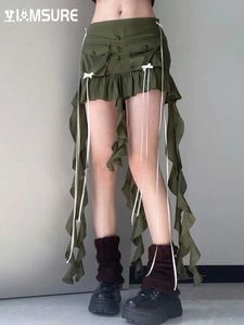 Spódnice iamsure Safari Style duże kieszenie marszczyki Seksowne szczupły łuk w połowie mini spódnice Kobiety 2023 Summer Strtwear Lady Y240420
