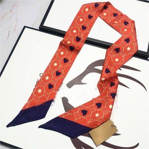 Designer Scarf Silk Scarf Head Scarf For Women Summer Luxurious Scarf High End Classic Letter Mönster Designer Shawl Scarves Gift Lätt att matcha mjuk beröring