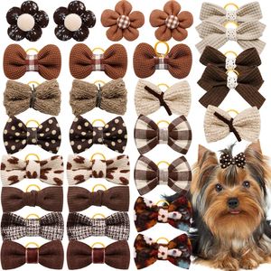 20st Dog Hair Bows Rubber Bands Pet Small Cat Bowknot Söta hundar för skötseltillbehör 240418