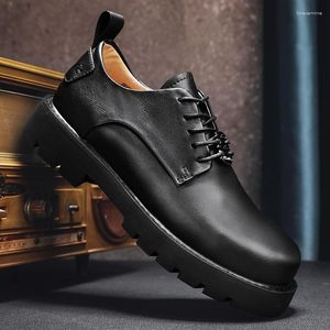 Casual skor som säljer tjocka solade Europa Amerika mäns äkta läder snörning av kontorsföretag