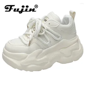 Повседневная обувь Fujin 7,5 см воздушной сетки подлинная кожаная дышащая вулканизацию женских сандаловых клин платформ
