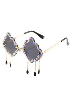 Occhiali da sole Fashion nuvola a forma di donne vetri di strass occhiali da sole retrò femminili femmine occhiali UV400 Sun Glass Ocean Shades1515571