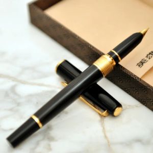 Pens Hero 3801 Black Gold Clip Fountain Pen Retro Ink Pen Finance Nib Fine Fine 0,5mm Business Office Supplies Stationery
