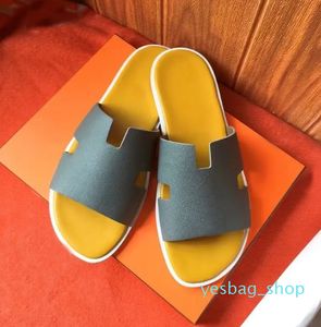 Men Slipper Sandal Izmir Flats Calfskin Leather Outdoor Praia Sippers Slide Mens flip flop Borracha Sandals pop Sapatos largos 38-46Box Designer de luxo