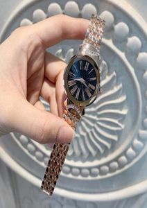 U1Drop Resell -modeller Topp Fashion Silver Women Titta på Special Design Lady Sexig Style Wristwatch Limited Edition Gold Bracel9318831