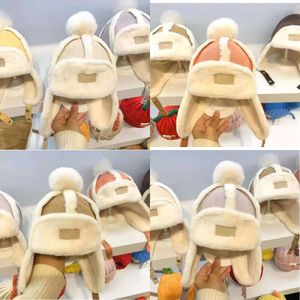 Winter 5pc Baby Hat Are Thickened for Winter Warmth Girl Uper Cute Boy Furry Ear Protection Children Hat Chritma Reference Age I about 5 Month to 4