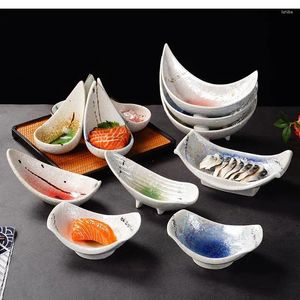 Пластины японского стиля суши суши Луны Керамическая творческая ретро -нерегулярные посуды десерты холодные блюда ktv