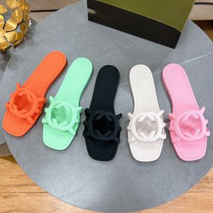 Designer-Schieber Gummi-Sandalen Frauen Flat Slipper Cut-Out Mule Pool Slides House Flip Flops Sommer Beach Slider