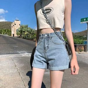 Kvinnors shorts hög midje knapp wigh ben jeans shorts ny sommar avslappnad kvinnlig lös fit blå denim shorts kvinnor korta jeans byxor för kvinnor y240420