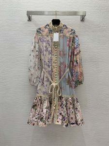 밀라노 활주로 드레스 2024 새로운 봄 여름 스탠드 칼라 칼라 긴 소매 패션 디자이너 드레스 브랜드 같은 스타일 드레스 0421-14