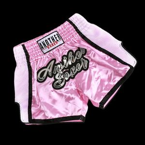 Shorts MMA Muay Thai Men Donne Damiglia Rosa Boxing Allenamento Pants Kickboxing Combatti Martial Arts Fight Abbigliamento 240408