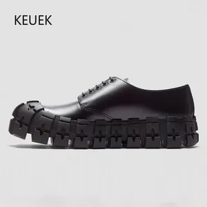 Casual Shoes Luxus Design Männer Derby Ausrüstung dicke untere schwarze echte Leder Trendy Youth Business Designer 2A