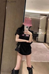 Women's T-Shirt Womens T-shirt New23ss Summer New Thr-dimensional Embroidery Furry Letter Crewneck Short Slve Cotton Comfortable All-fit Top Y240420