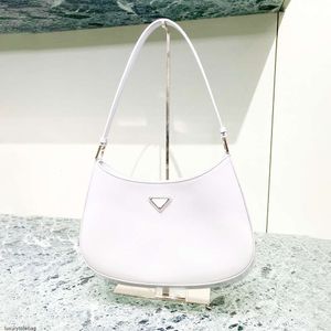 Kvinnors rosa designer cleo väska lyxhandväska triangel underarmspåse mens läder tyg axel väskor handväska spegel kvalitet pochette armhåla koppling crossbody silver väska