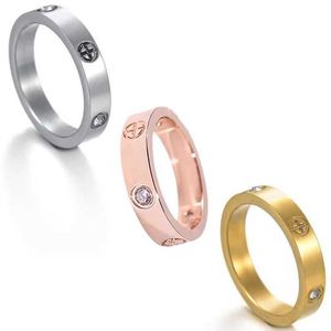 Designer Populära avancerade Carter Samma Cross Zircon Titanium Steel Mens and Womens Rings Elegant Temperament Gold Ring Jewelry
