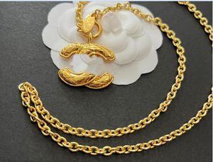 Mode High Channel Gold Necklace for Lady Women Party Wedding Lovers Gift Bride Designer smycken med flanellväska