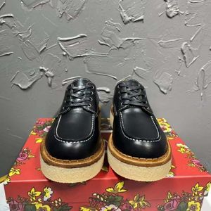 Guangzhou K Men Italian Men Low Cut Goodyear Trabalho puro Sapatos artesanais de derby, sapatos de borracha soled