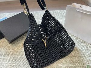 Designer Bag Straw Woven Shopping Designer Handväska stor kapacitet Tote Axel Summer Beach Weekend Semester Rese Top Quality Metal Letter 1245