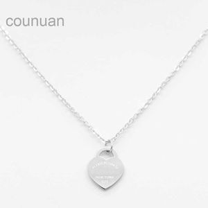 New Style Stainless Steel Fashion T Necklace Jewelry Heart-Shaped Pendant Love Necklaces For Womens Party Wedding Gifts Wholesale