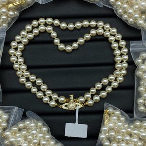 Tasarımcı Kolye Kadınlar Lüks Kolye Kolye Takı Mücevherleri Tam Matkap oyuk Pin Zinciri Yığın Zinciri Büyük İnci Klasik Sparkle Kadın Kolye