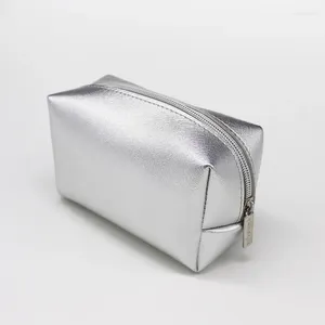 Kozmetik çantalar gümüş kadın çanta pu deri su geçirmez fermuar makyaj çanta seyahat tuvalet yıkama makyaj organizatörü güzellik çantası torbası